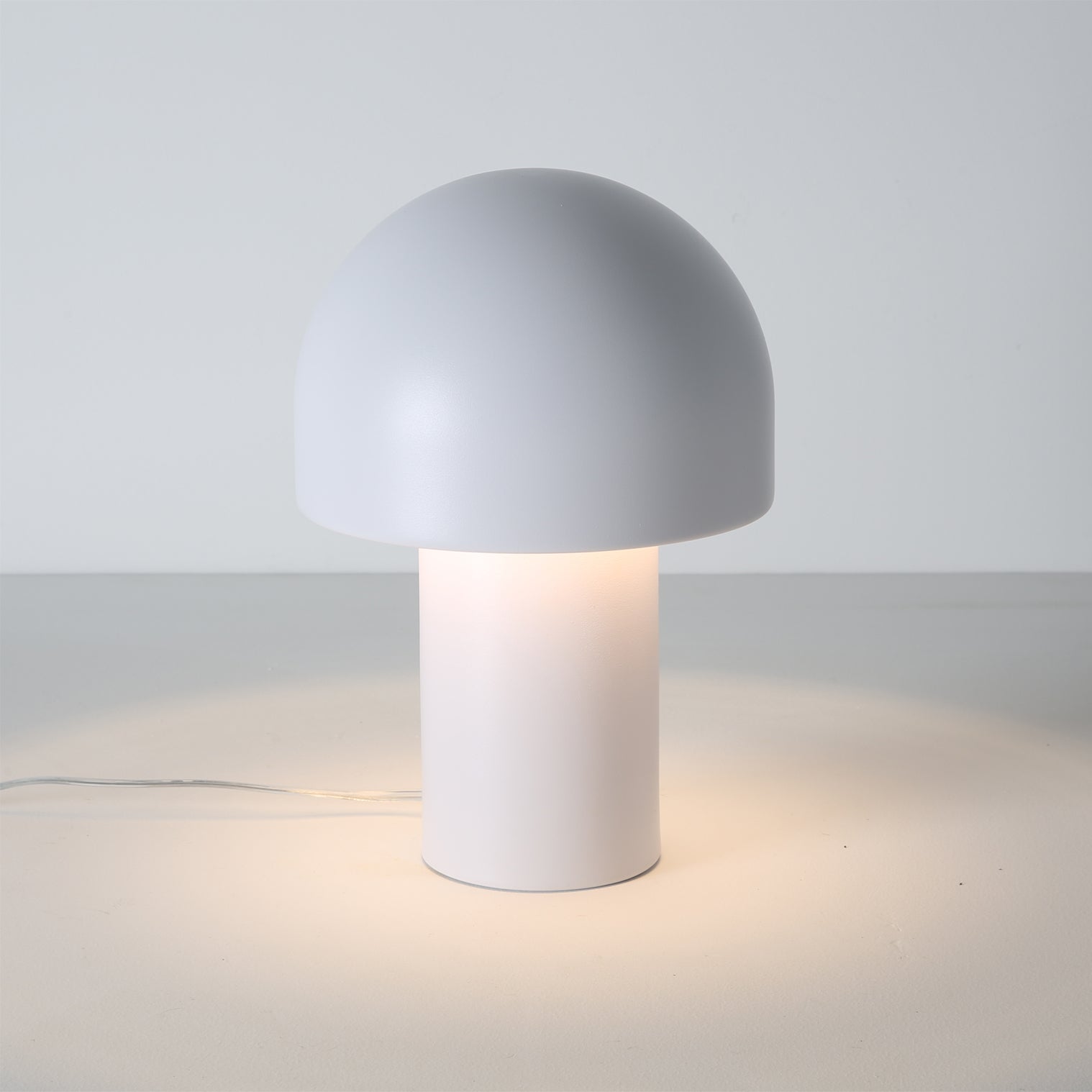 Leery Table Lamp - YhLamps