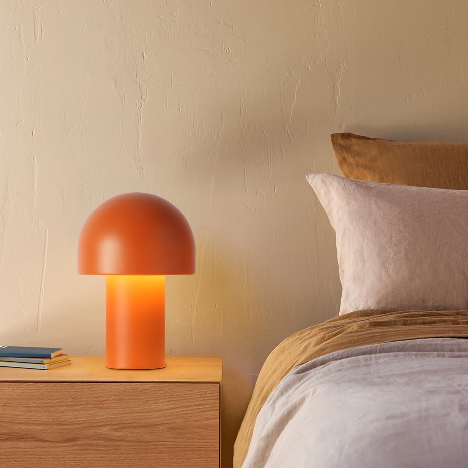 Leery Table Lamp - YhLamps