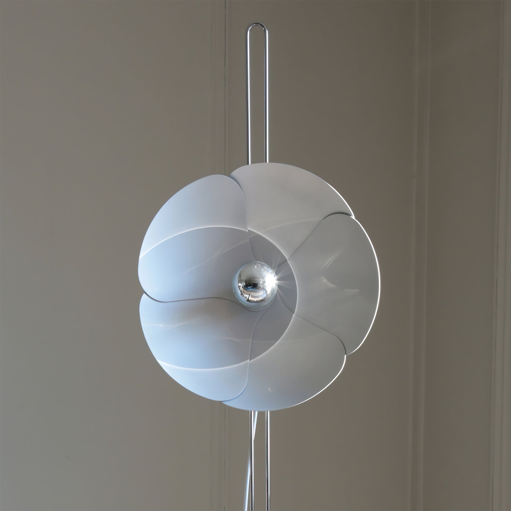 Flower Silver Floor Lamp - YhLamps